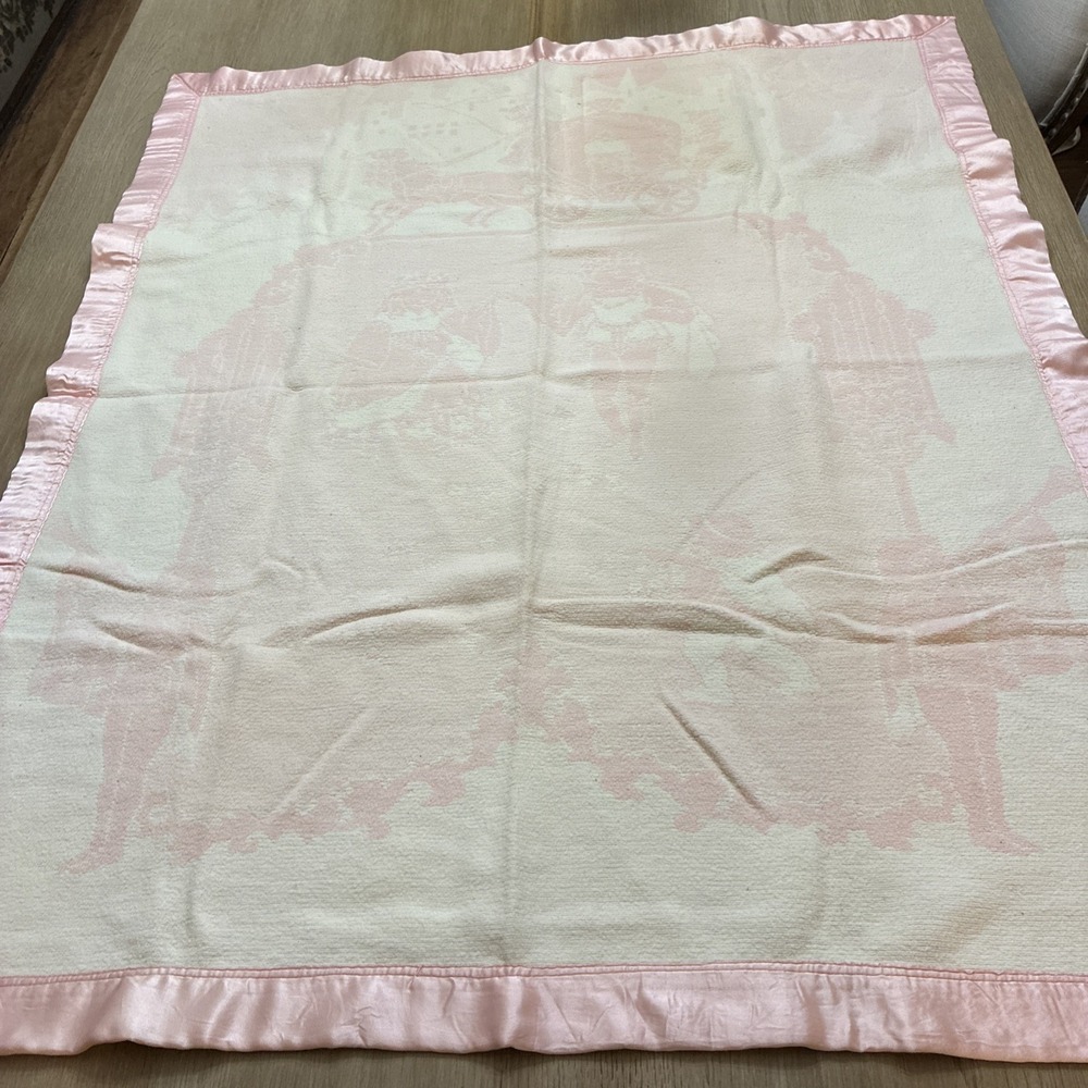 VTG‎ Acrylic Baby Blanket Pink W/ Satin Binding 35x42" Princess Prince Carriage